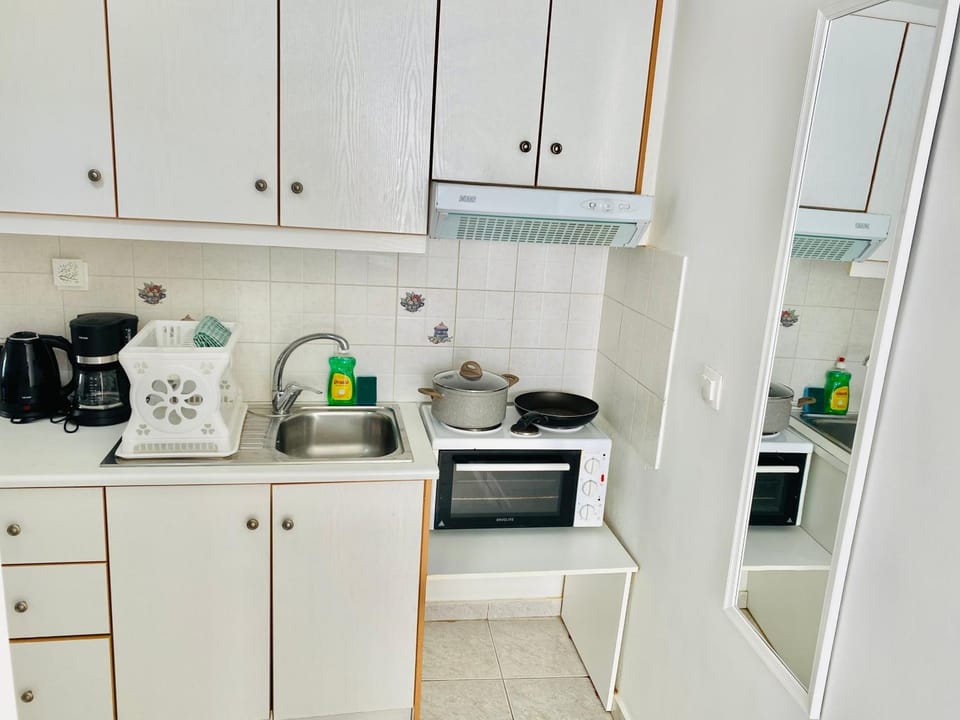 Coffee/tea facilities, Kitchen or kitchenette