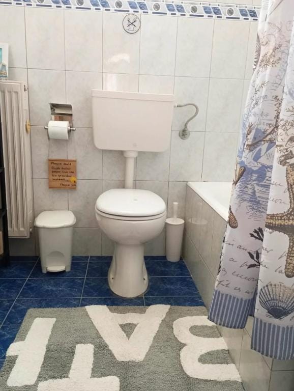 Toilet, Bathroom