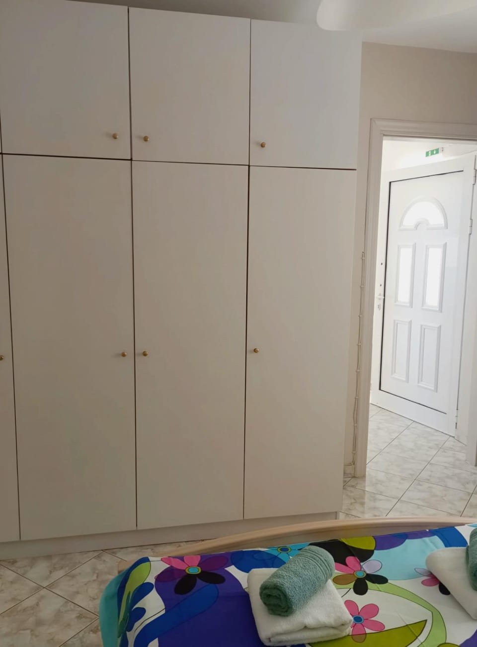Bedroom, wardrobe