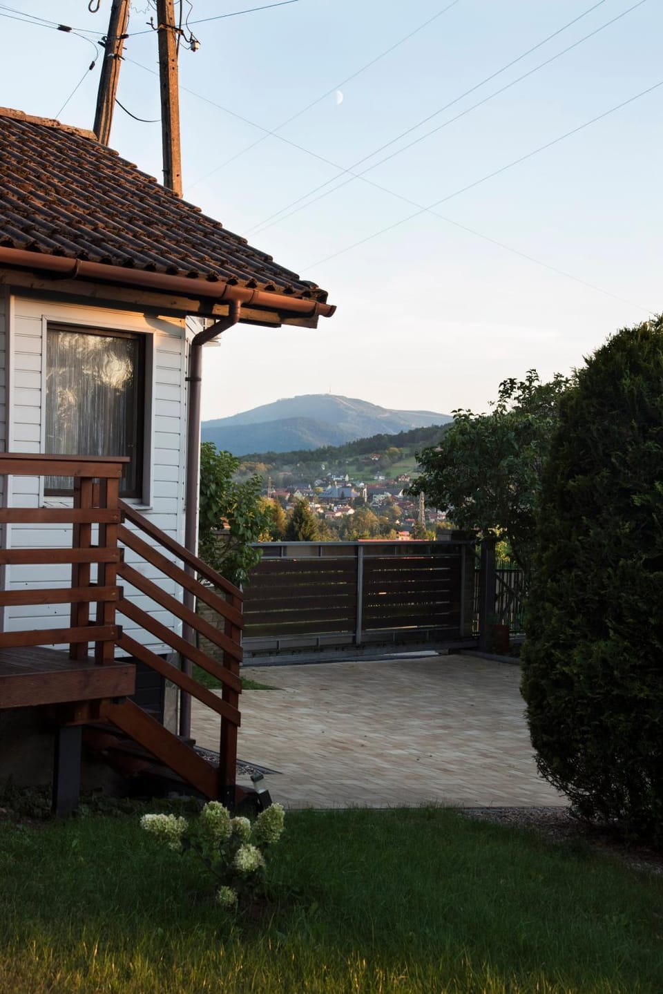 Property building, Balcony/Terrace, Balcony/Terrace, Sunset