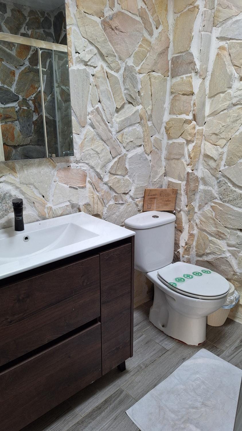 Toilet, Bathroom