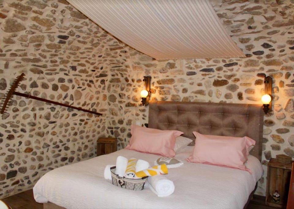 Le Mas Charamèlia Bed and Breakfast in Auvergne-Rhône-Alpes