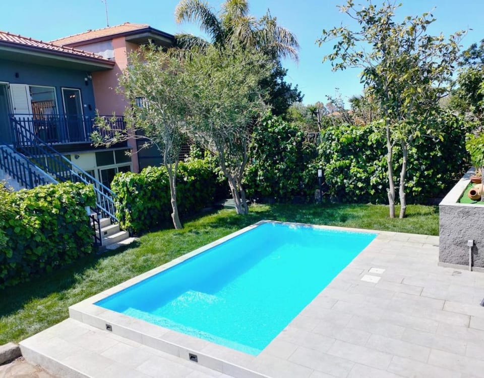 Garden view, Pool view, Swimming pool