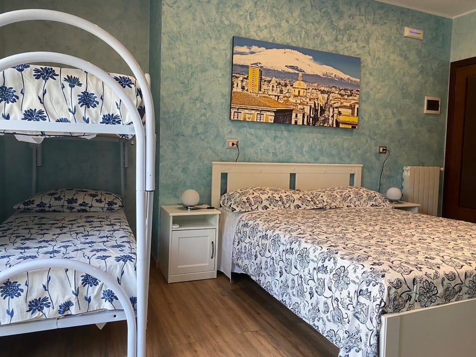 B&B CATANIA CENTRO - Charme & More Bed and Breakfast in Catania