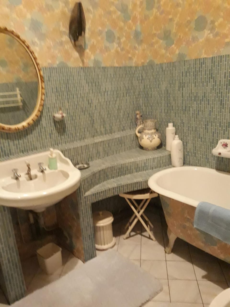 Bathroom, Bath