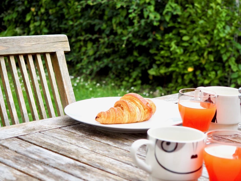 Patio, Food and drinks