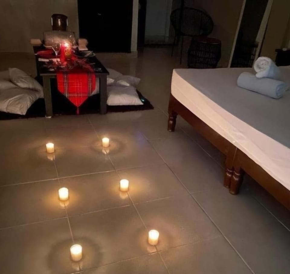 Bed, Decorative detail, Bedroom