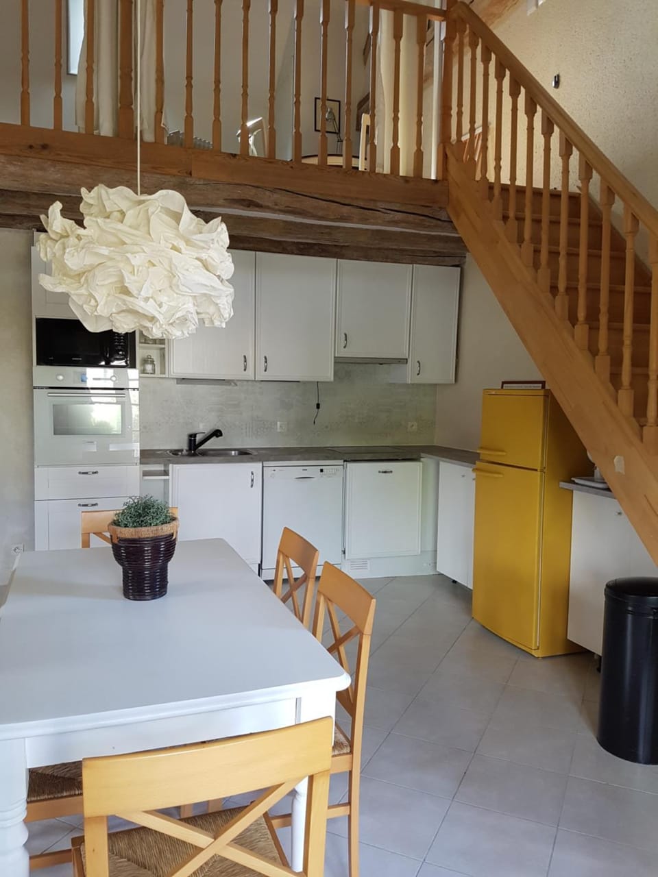 Kitchen or kitchenette, Dining area, dishwasher, oven, stove