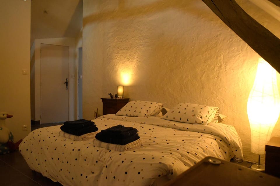 Gîte familial La Tabarderie Apartment in Centre-Val de Loire