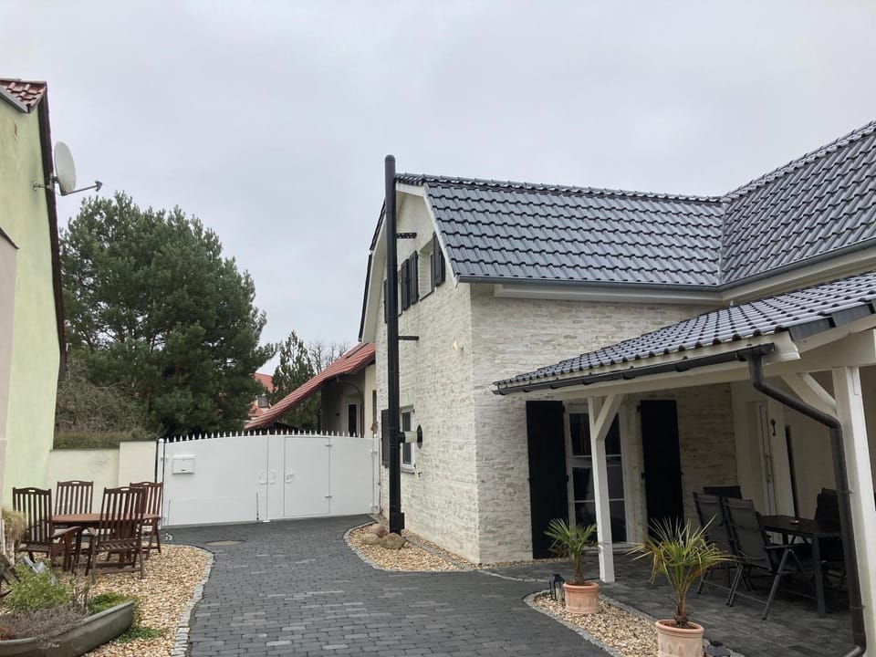 Property building, Patio