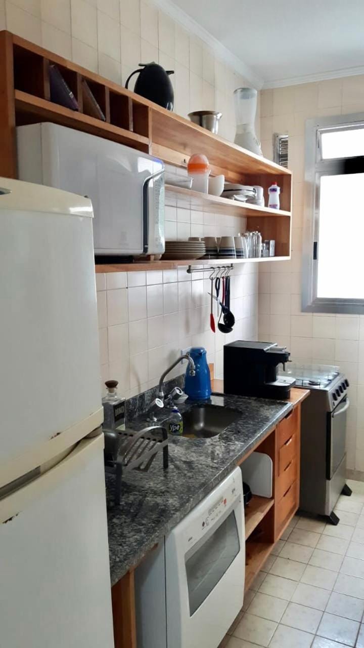 Kitchen or kitchenette, dishwasher, minibar, stove, washing machine