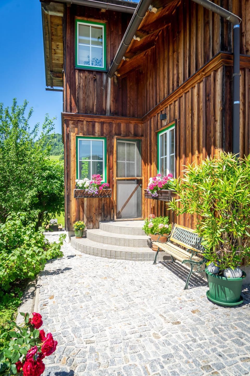 Property building, Day, Garden, Garden view