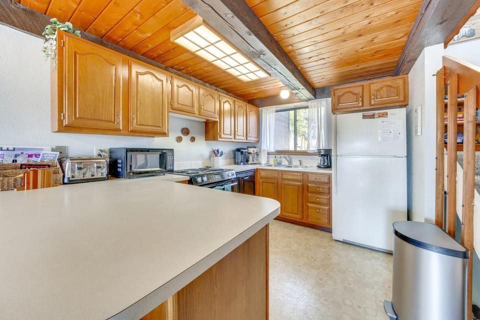 Warm Fraser Townhome w/ Community Amenities! House in Fraser