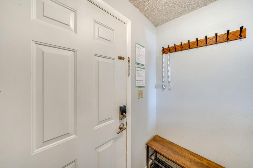 Warm Fraser Townhome w/ Community Amenities! House in Fraser