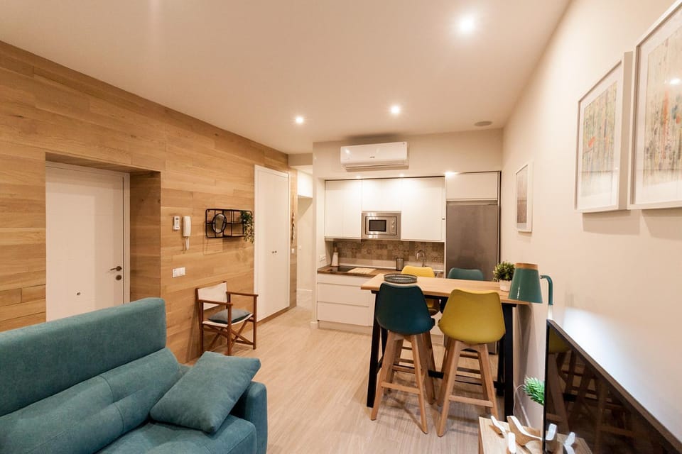 Kitchen or kitchenette, Living room