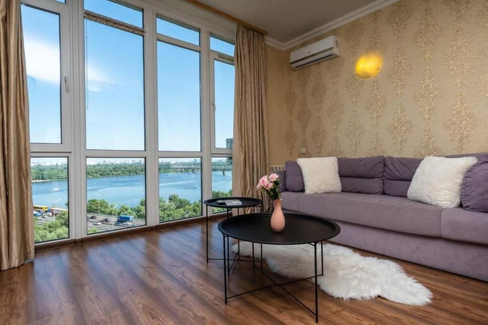 Nikira apartment 286 Оболонская набережная Apartment in Kiev City - Kyiv