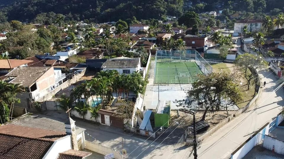 Property building, Neighbourhood, Bird's eye view, Location