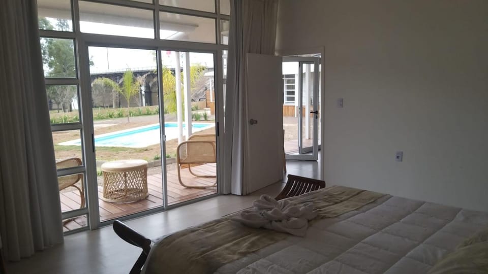 Photo of the whole room, Bedroom, Pool view
