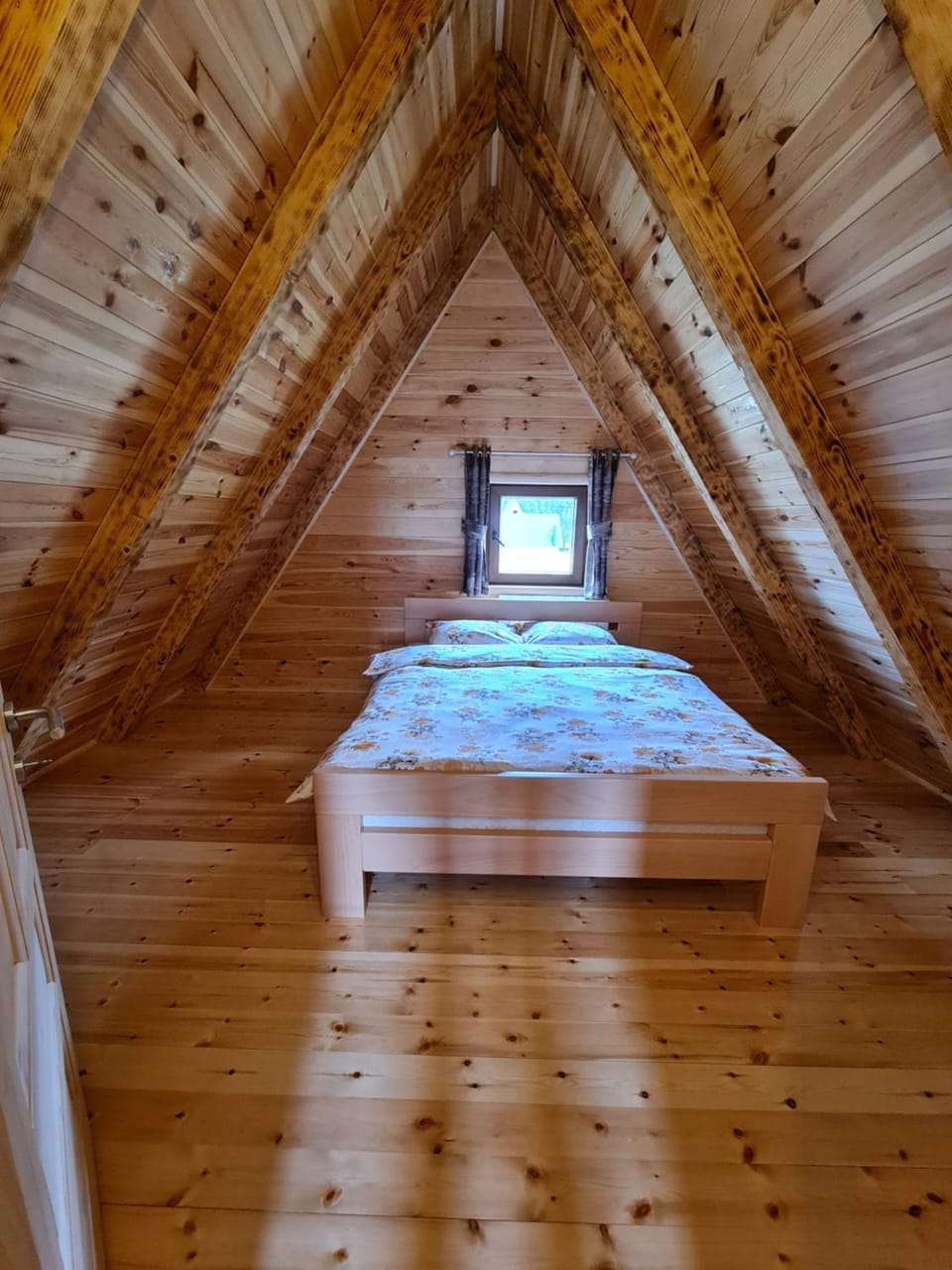Original Wooden Lodge 2 House in Montenegro