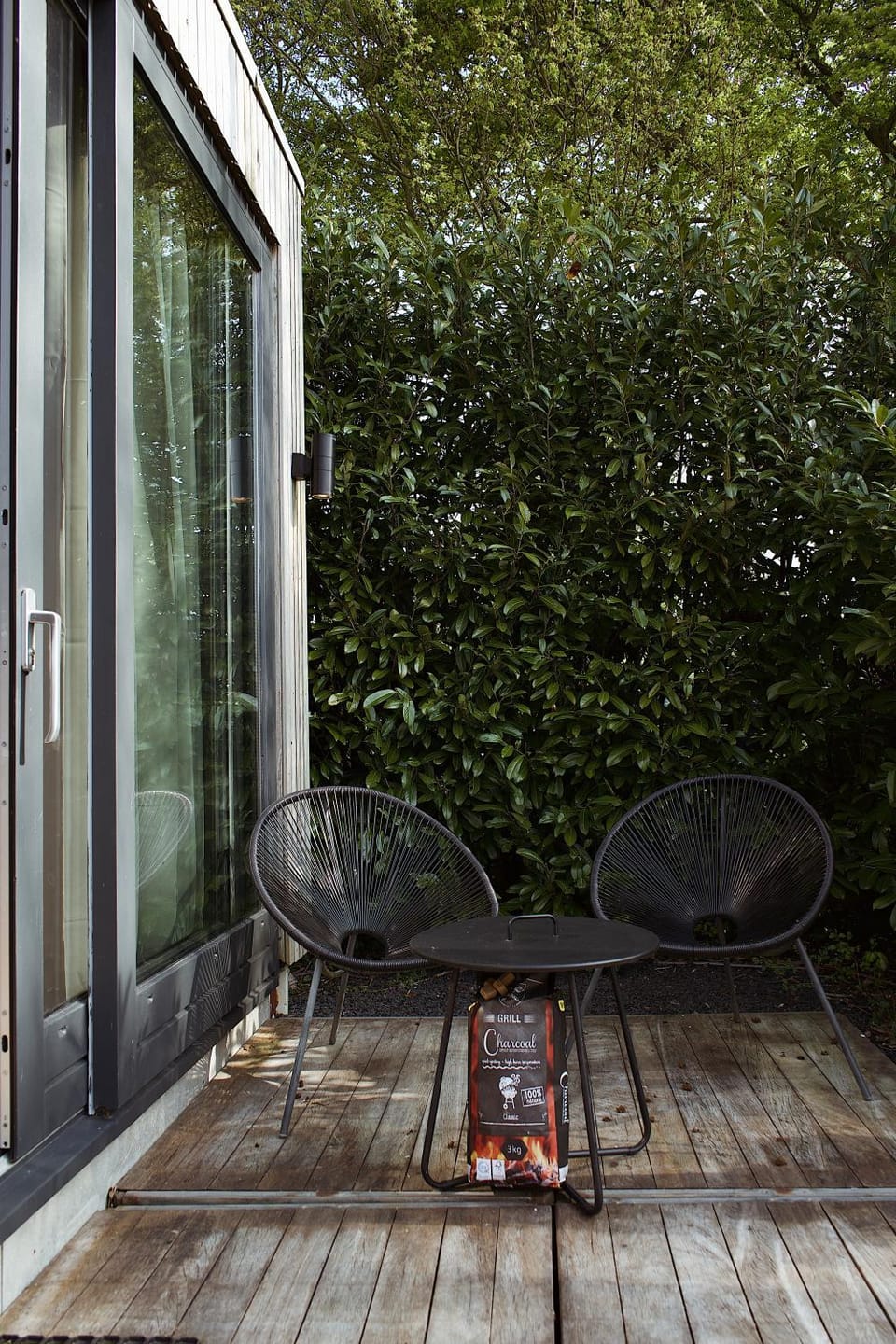 Modern Tiny House op rustig Watersportpark House in Friesland, Netherlands
