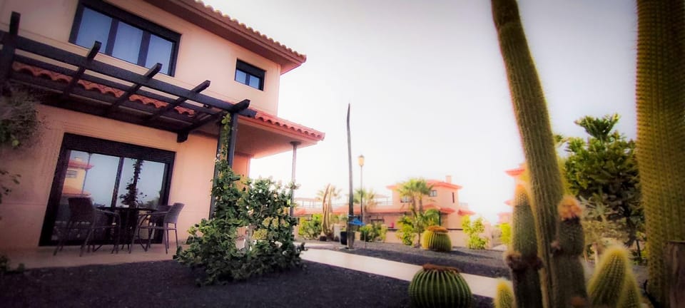 Property building, Facade/entrance, Lobby or reception, Sunset