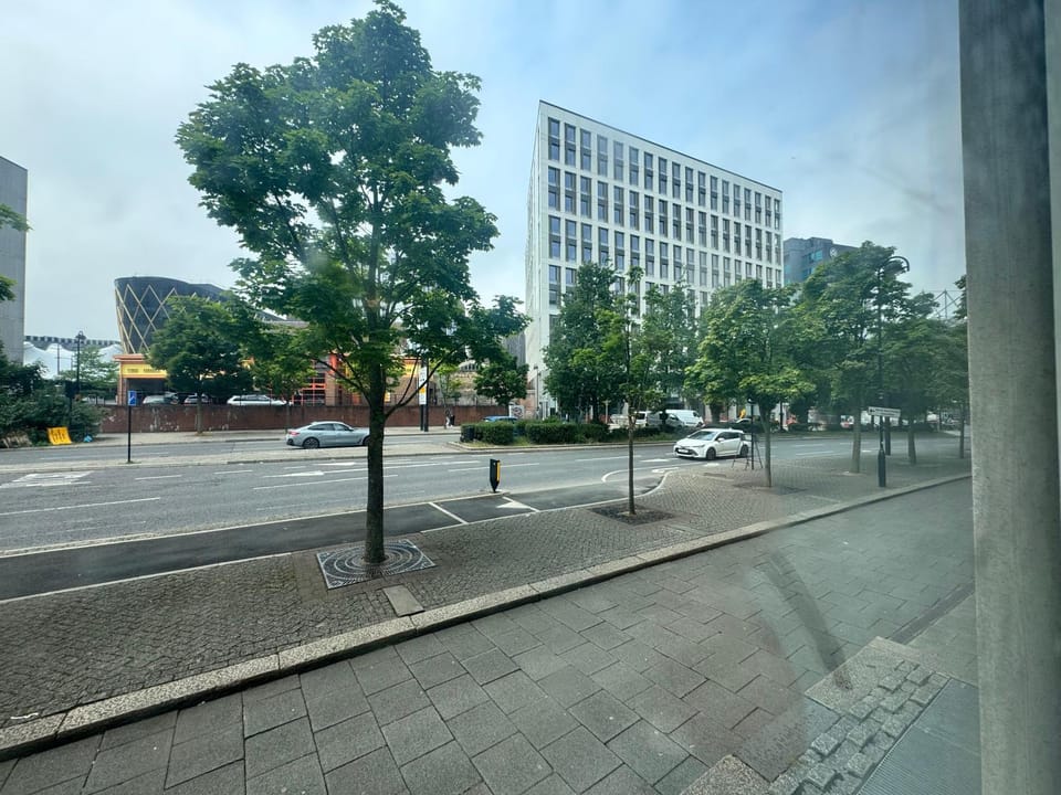 Neighbourhood, City view, Street view, Location