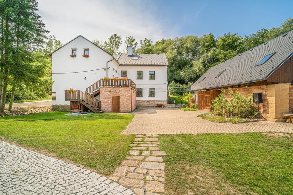 Buškovský mlýn 1580 Bed and Breakfast in Czechia