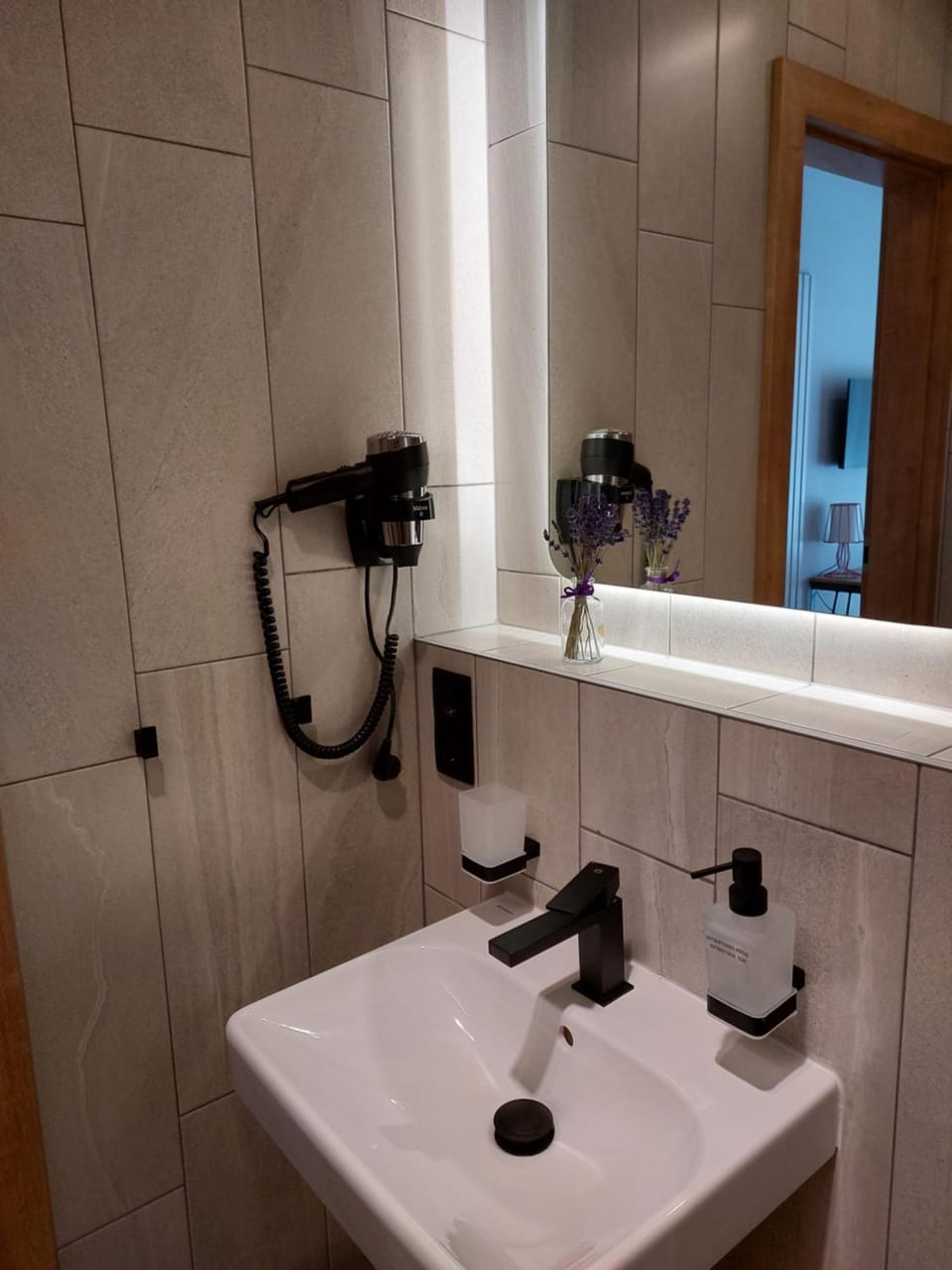 Da Home Urban Hotel self check-in Bed and Breakfast in Klaipėda