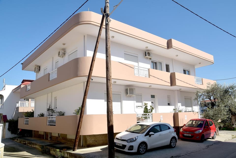 Property building, Parking