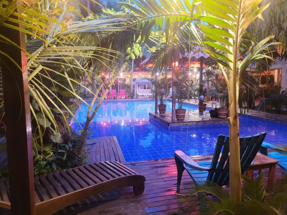 Night, Pool view, Swimming pool, sunbed