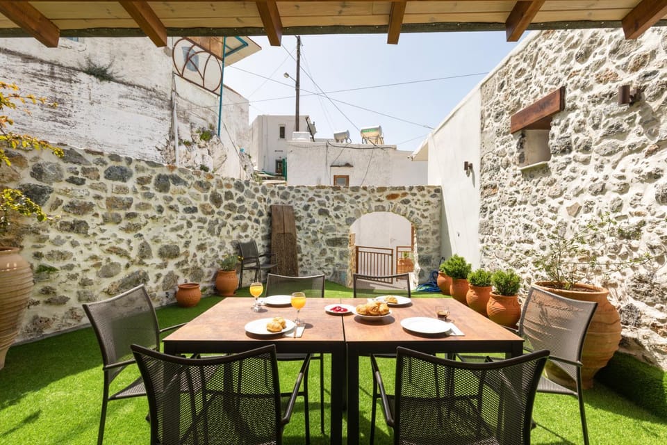 Garden, Communal kitchen