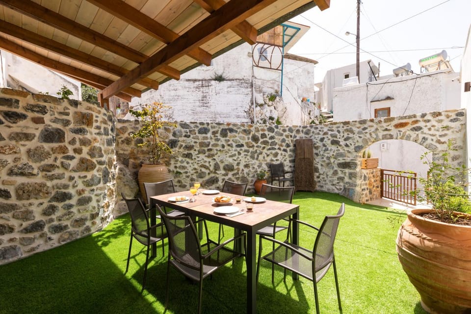 Garden, Communal kitchen