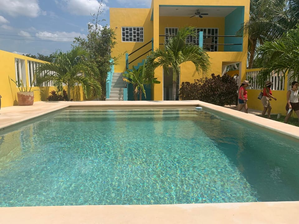 Swimming pool