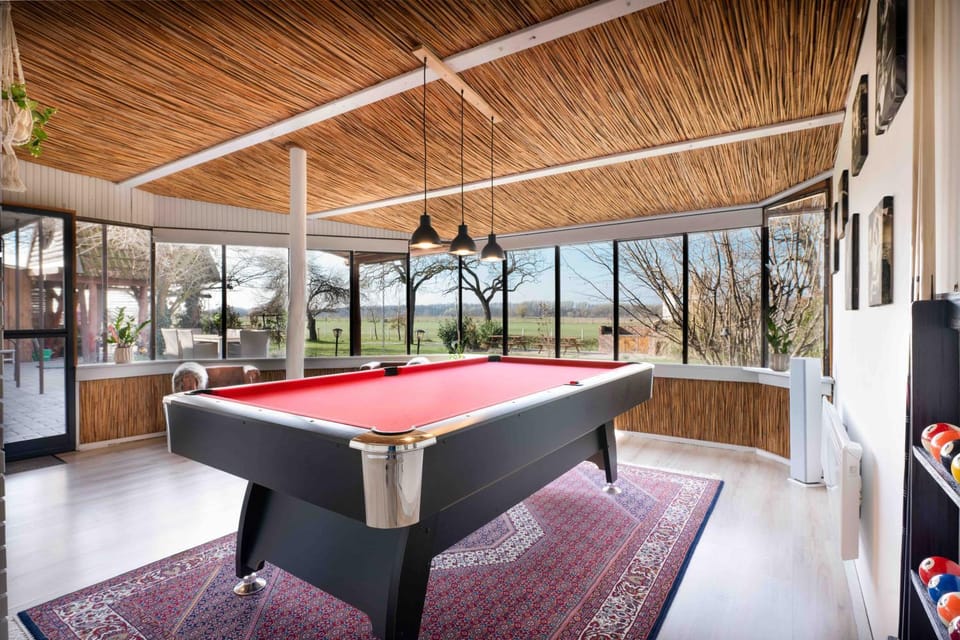 Billiard