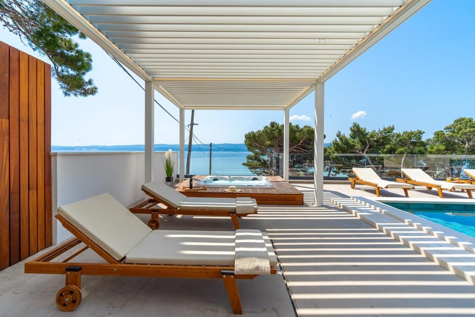 Patio, Balcony/Terrace, Sea view, Swimming pool