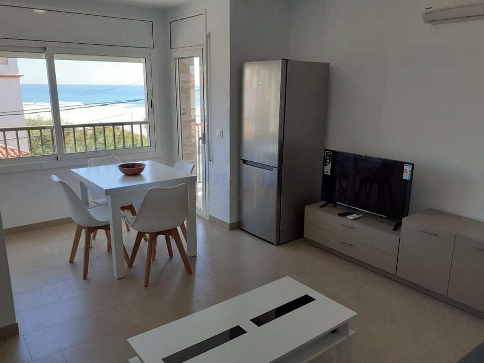 Living room, Dining area, Sea view