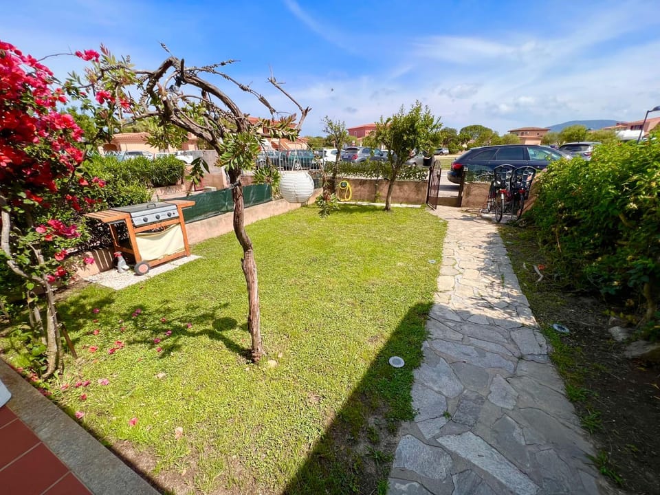Garden, Garden view