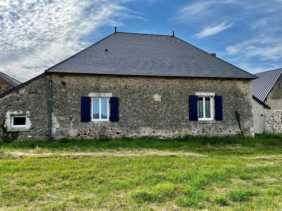 Gîte au cœur du Parc de la Brenne avec jardin, terrasse et parking - FR-1-591-317 House in Centre-Val de Loire