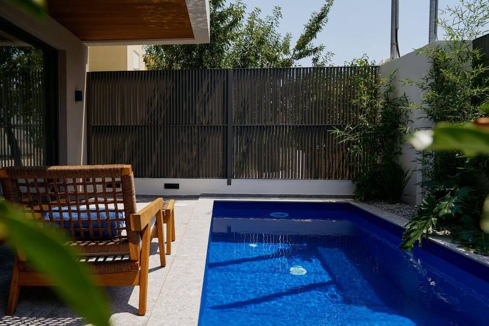 Pool view, Swimming pool, Swimming pool