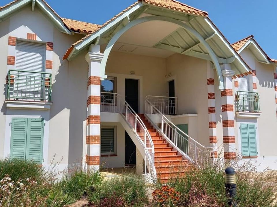 Maison à Notre-Dame-de-Monts avec piscine, wifi et parking, 4 personnes - FR-1-540-145 House in Notre-Dame-de-Monts