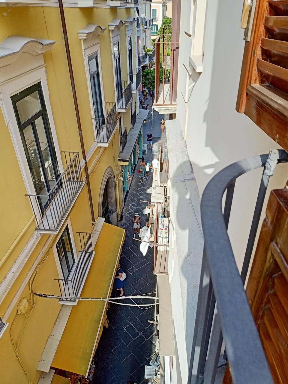 Alleyway Apartment in Sorrento