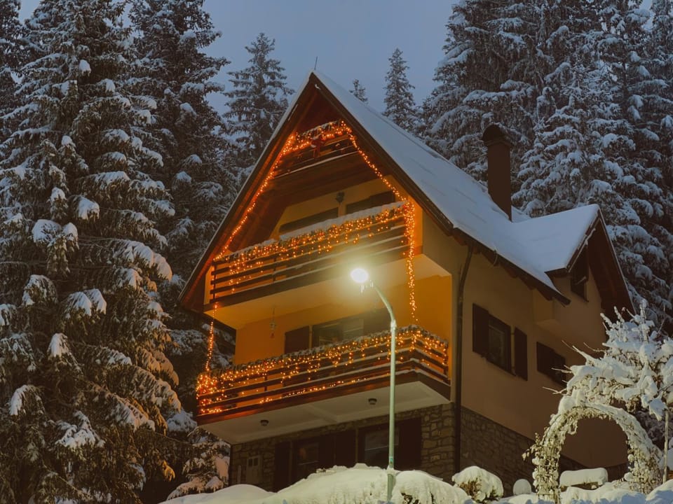 Property building, Night