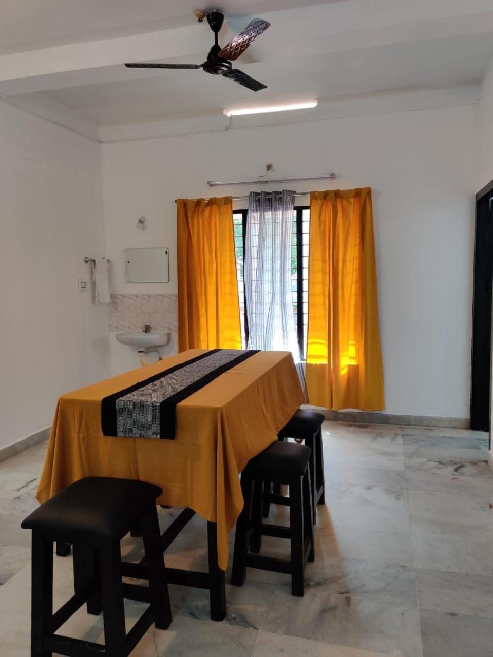 Andoor Homes, Apt 2D Apartment in Thiruvananthapuram