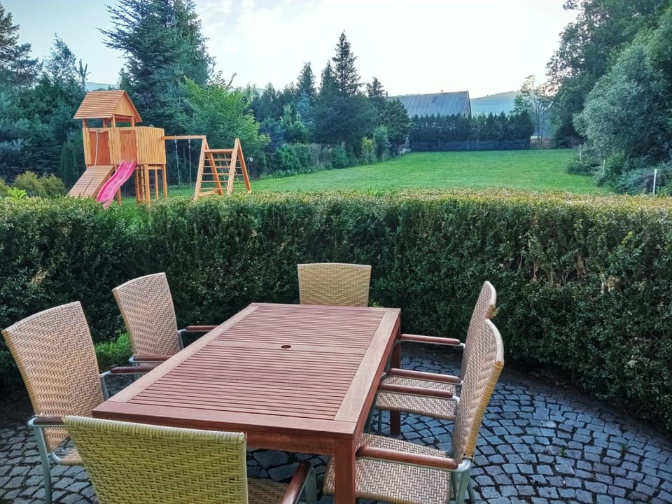 Garden, Dining area, Garden view