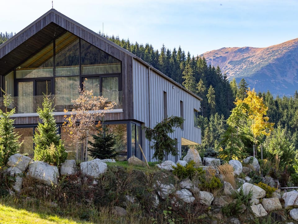 Property building, Natural landscape, View (from property/room)