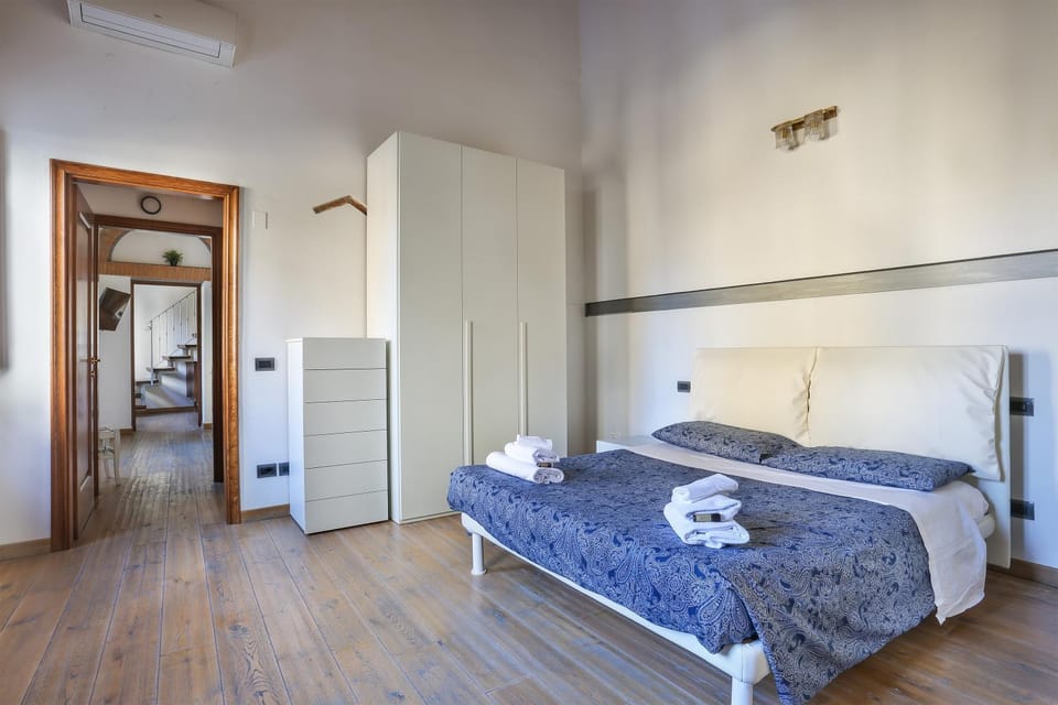 Bathroom, Bedroom