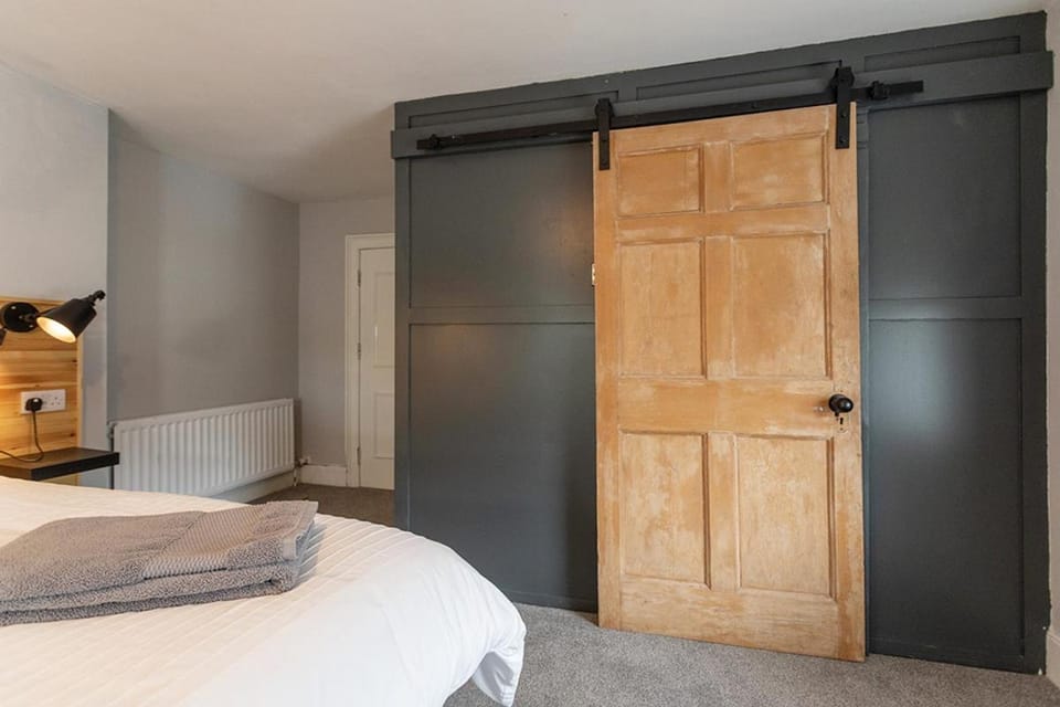 Rooms@Mourne Hotel in Dundrum