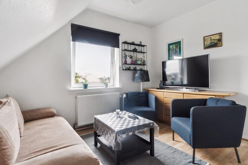 Ama Hyg Atelier Copenhagen Lovely Top Floor Apt near Beach & Metro Apartment in Copenhagen
