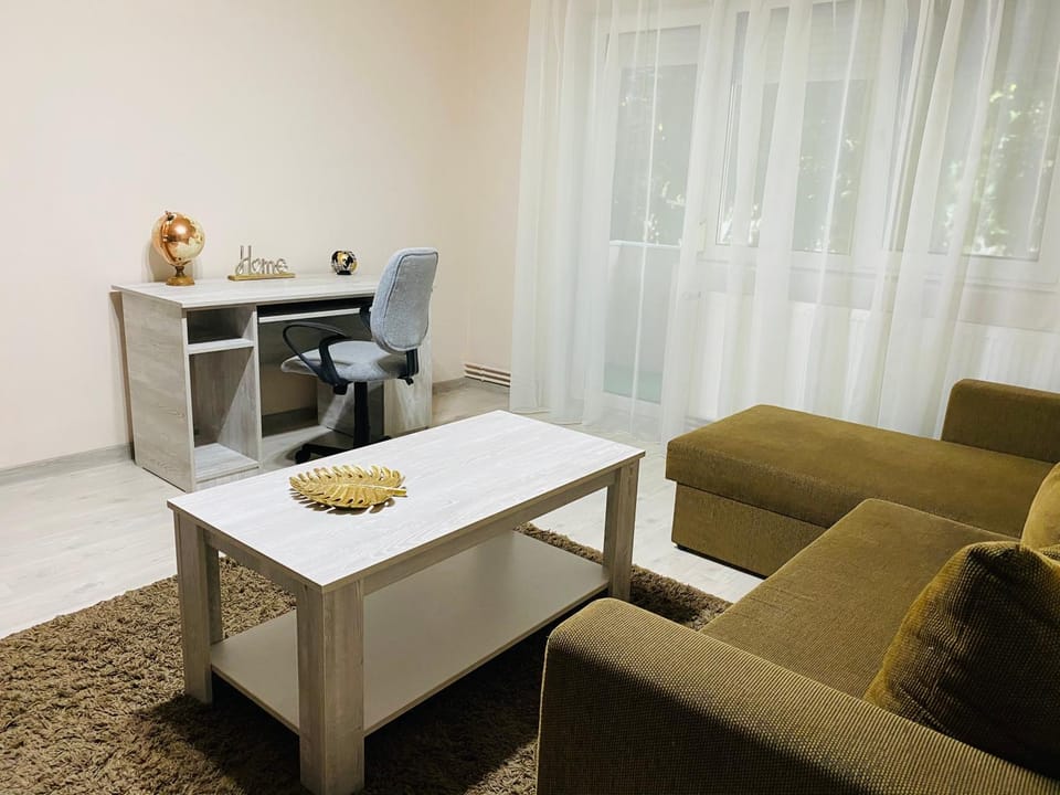 SELLADA APARTAMENT - Free Private Parking,AC,Wi-Fi Apartment in Romania