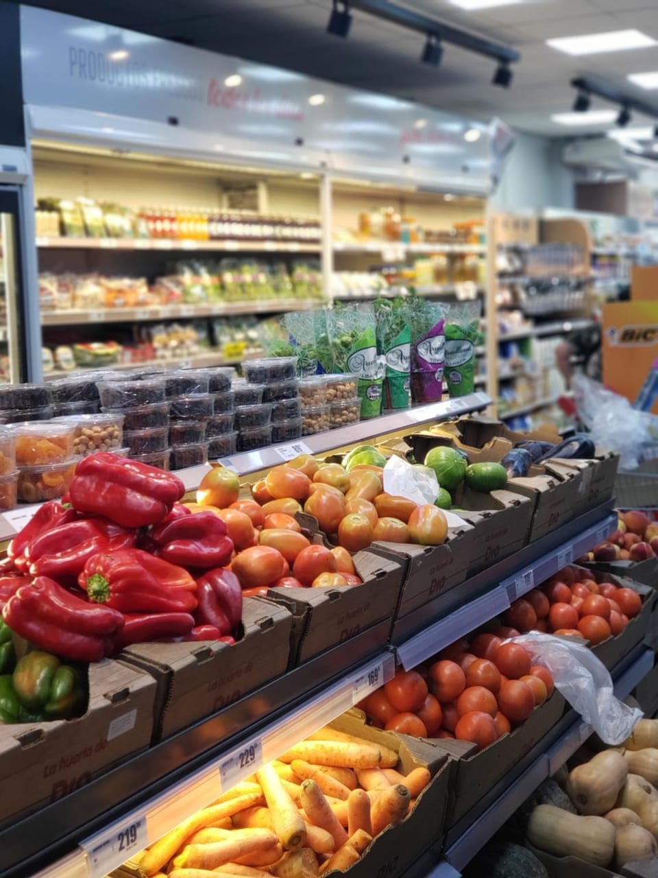 Supermarket/grocery shop